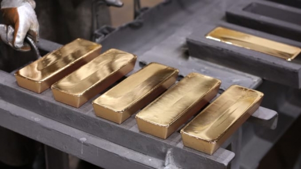 국제 금값이 코로나19 확산 영향에 따른 안전자산 선호추세로 7년만에 온스당 1600달러를 돌파했다. 사진=CNBC