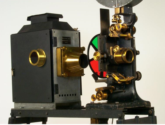 최초의 상업용 컬러 필름 시스템인 키네마 컬러. 사진=영국 과학박물관 홈페이지 캡처