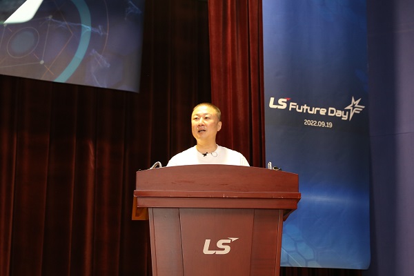 구자은 LS그룹 회장이 신사업 아이디어 개발을 독려하고 나섰다.
