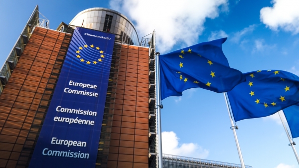 유럽연합(EU) 에너지장관이사회는 19일(현지시간) 벨기에 브뤼셀에서 열린 회의 결과 이런 내용을 포함한 이른바 '가격 조정 메커니즘'을 도입한다고 기자회견을 통해 밝혔다.