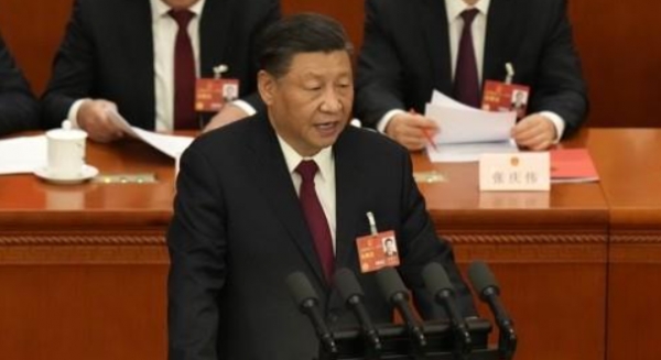 중국은 지난달 초순 열린 전국인민대표대회(전인대)에서 공산당과 국무원에 강력한 금융 사령탑을 구축해 반부패 사정을 상시화하는 한편 금융기관 고임금 통제에 나설 것으로 예상된다. 사진=로이터/연합