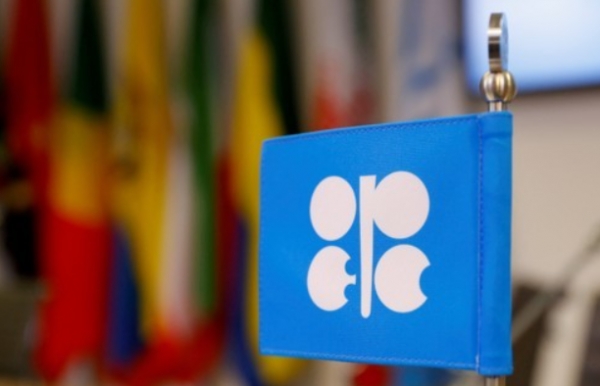 국제유가는 석유수출국기구(OPEC)와 러시아 등의 협의체인 'OPEC 플러스'(OPEC+)가 오는 5일 열리는 회의에서 100만 배럴 이상 감산할 수 있다는 소식에 급등했다. 사진=연합