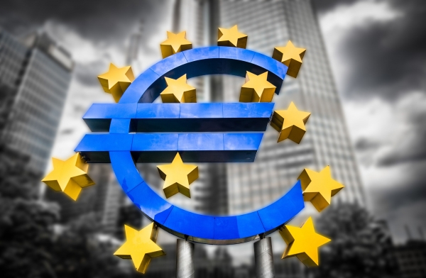미 연방준비제도(Fed·연준)가 14일(현지시간) 금리를 50bp 인상한 후 오는 15일에는 잉글랜드은행(BOE)이 금리를 50bp, 유럽중앙은행(ECB)이 50bp 금리 인상을 할 것으로 예상된다.