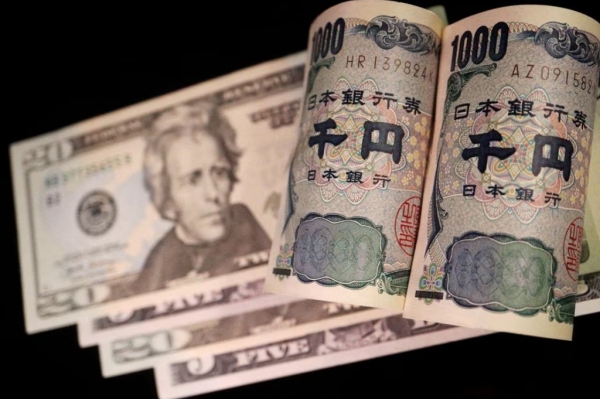 엔/달러 환율이 일본에서 '심리적 저항선'으로 평가되는 달러당 150엔을 넘어선 것은 지난해 10월 하순 이후 약 1년 만이다. 사진=로이터